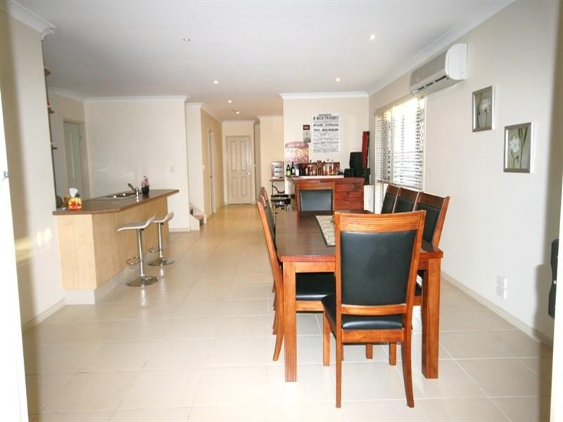 18 Royal Woods Drive, Robina QLD 4226