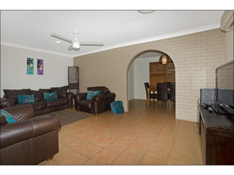 103 Burleigh Street, Burleigh Waters QLD 4220