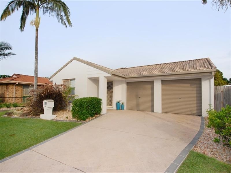 42 Southlake Drive, Varsity Lakes QLD 4227