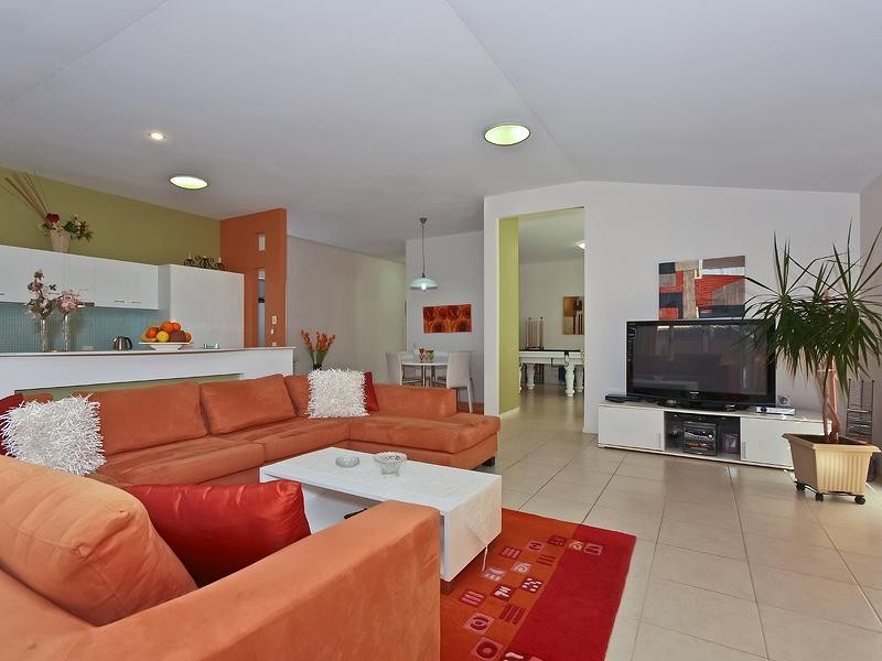 61 Merrilaine Crescent, Merrimac QLD 4226