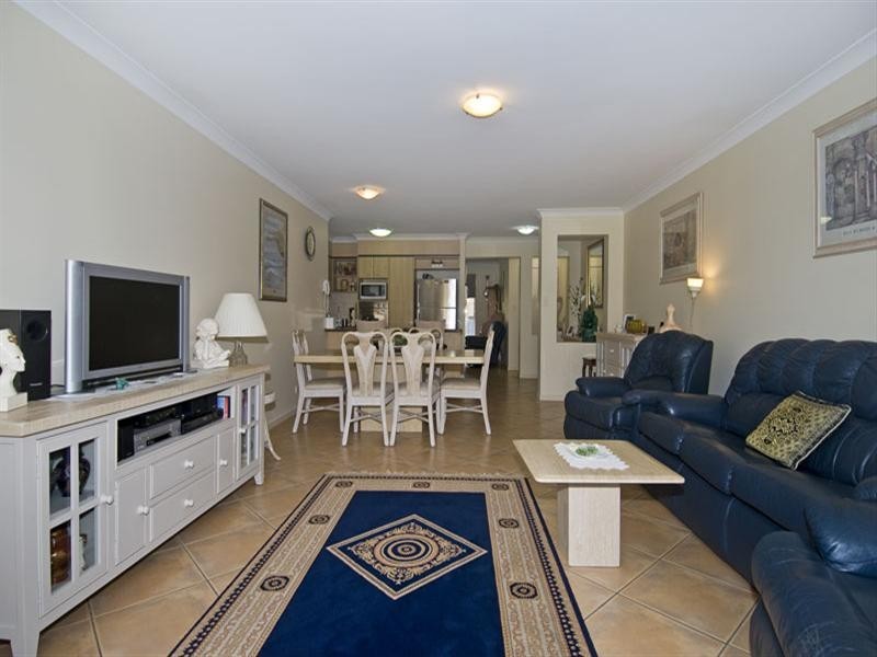 54/88 Limetree Parade, Runaway Bay QLD 4216