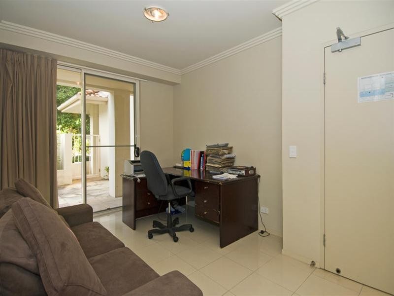 3/251 Varsity Parade, Varsity Lakes QLD 4227