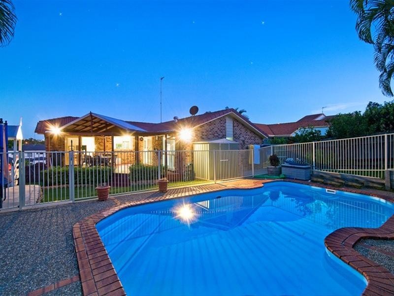 30 Breakwater Road, Robina QLD 4226