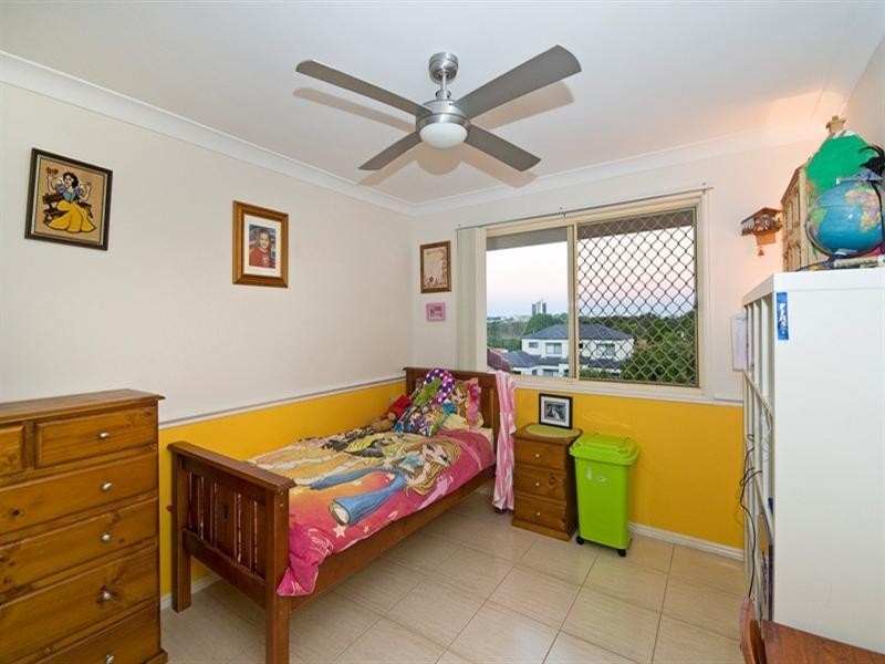 30 Breakwater Road, Robina QLD 4226