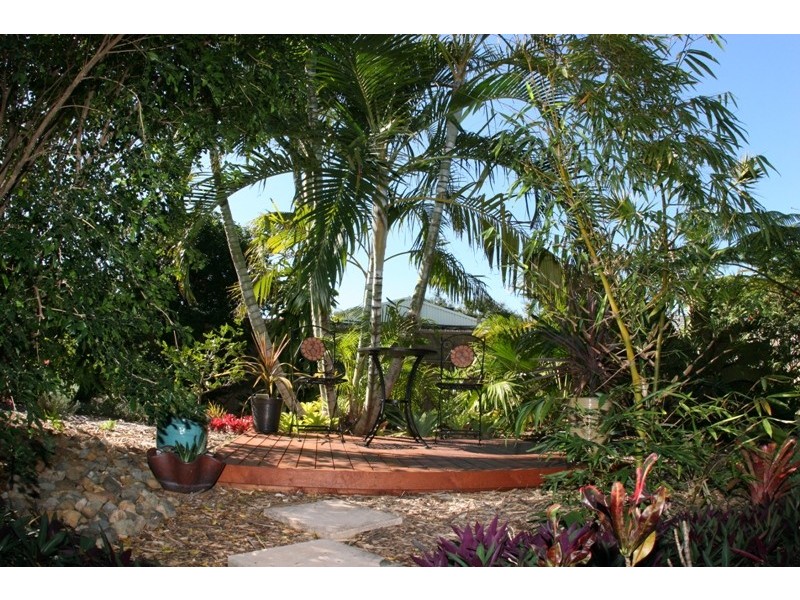 26 Wayfarer Avenue, Mermaid Waters QLD 4218