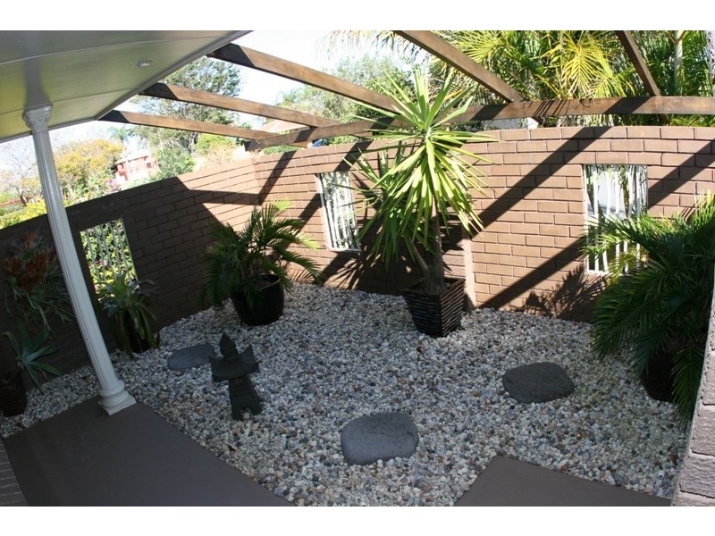 26 Wayfarer Avenue, Mermaid Waters QLD 4218