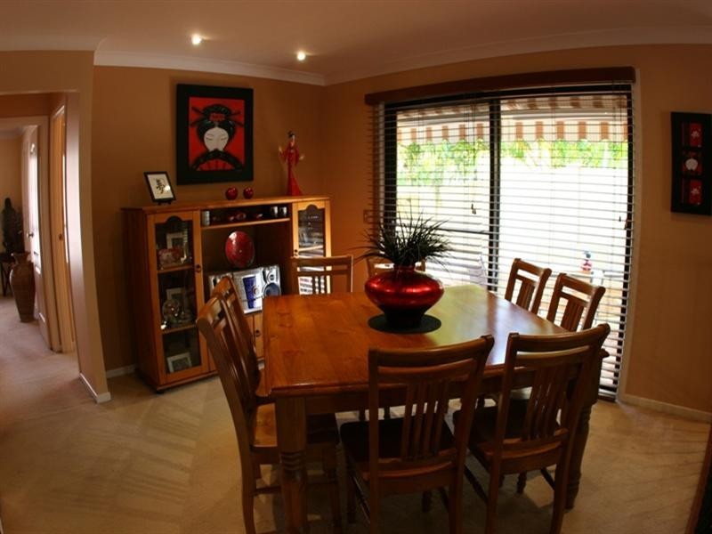 93/117 Palm Meadows Drive, Carrara QLD 4211