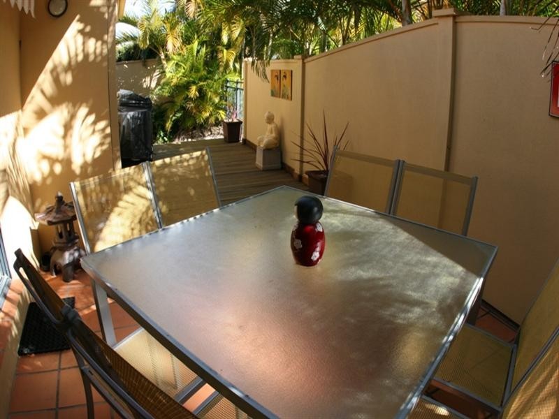 93/117 Palm Meadows Drive, Carrara QLD 4211