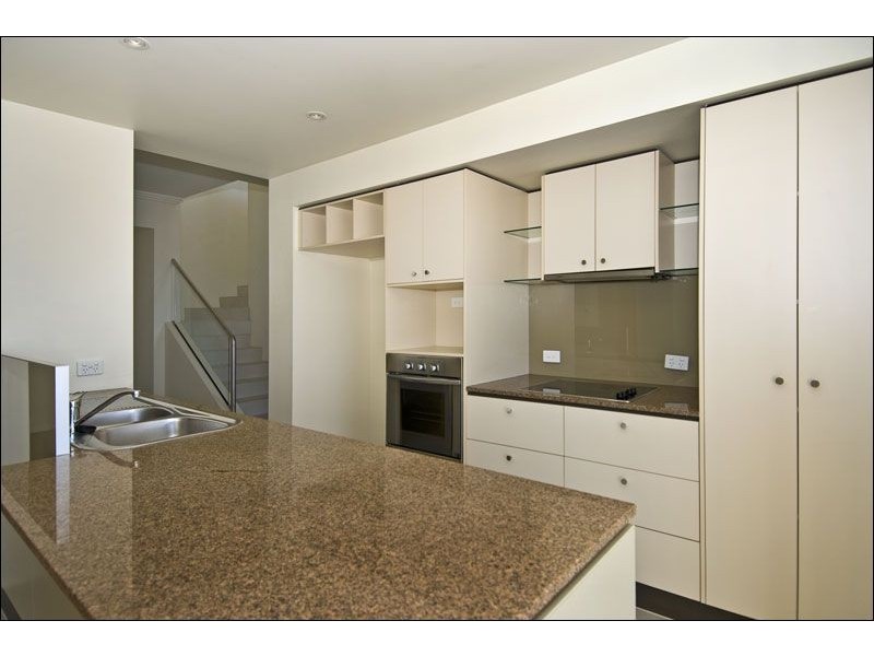 148/251 Varsity Parade, Varsity Lakes QLD 4227