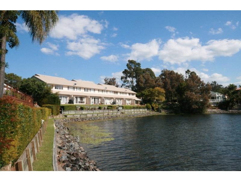 6/1 Kallista Close, Robina QLD 4226