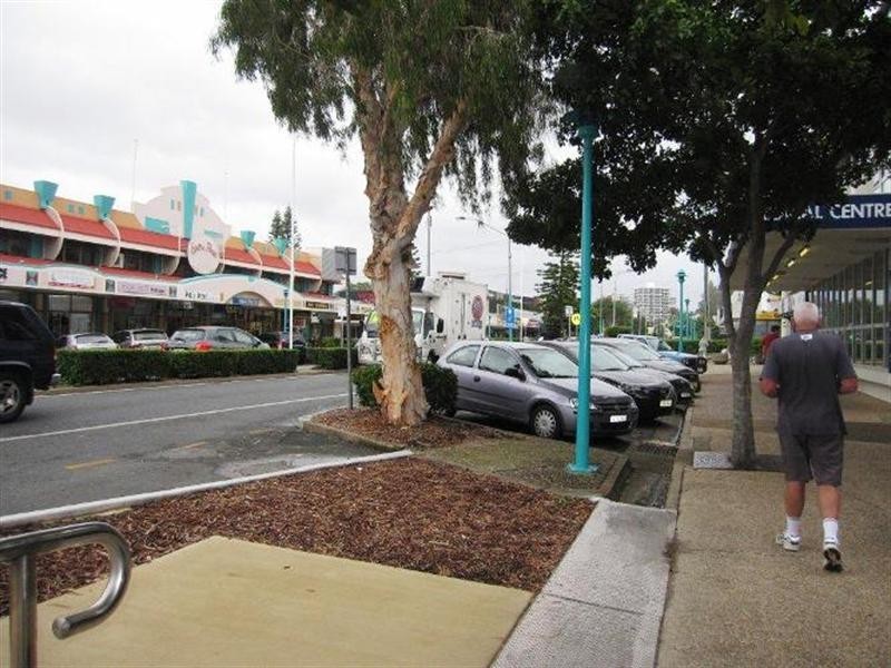 1/102 Chalk Street, Coolangatta QLD 4225