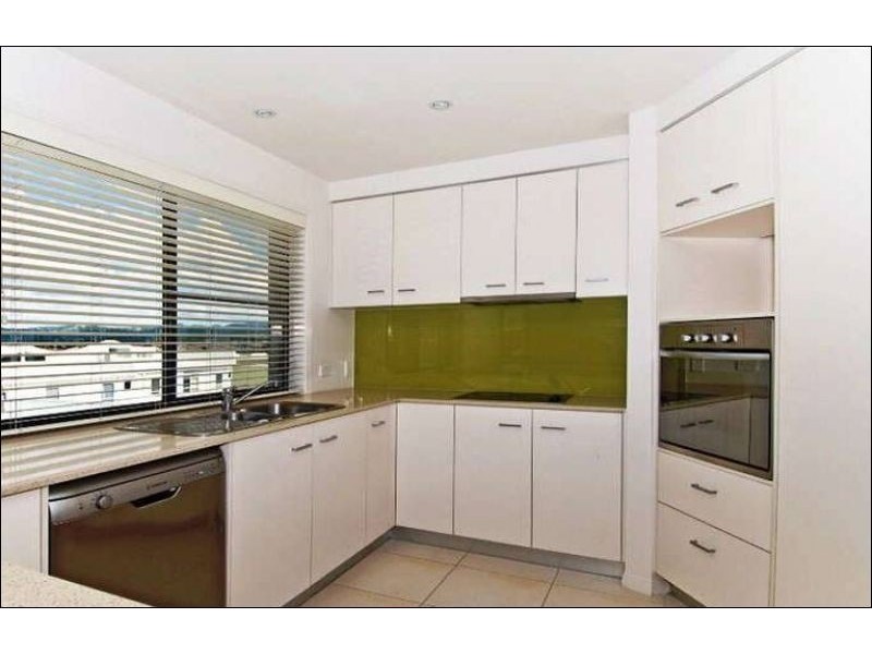 26/201 Varsity Parade, Varsity Lakes QLD 4227