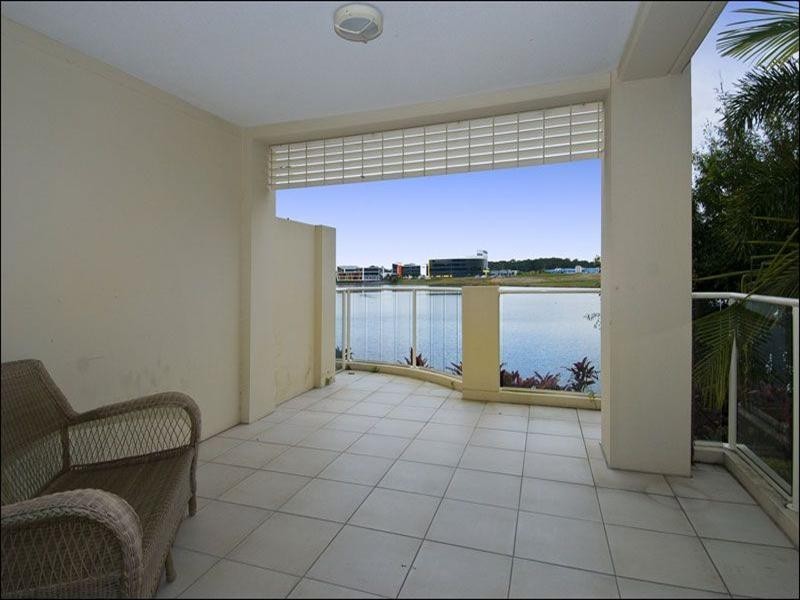 184/251 Varsity Parade, Varsity Lakes QLD 4227