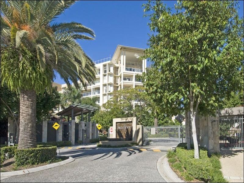 184/251 Varsity Parade, Varsity Lakes QLD 4227