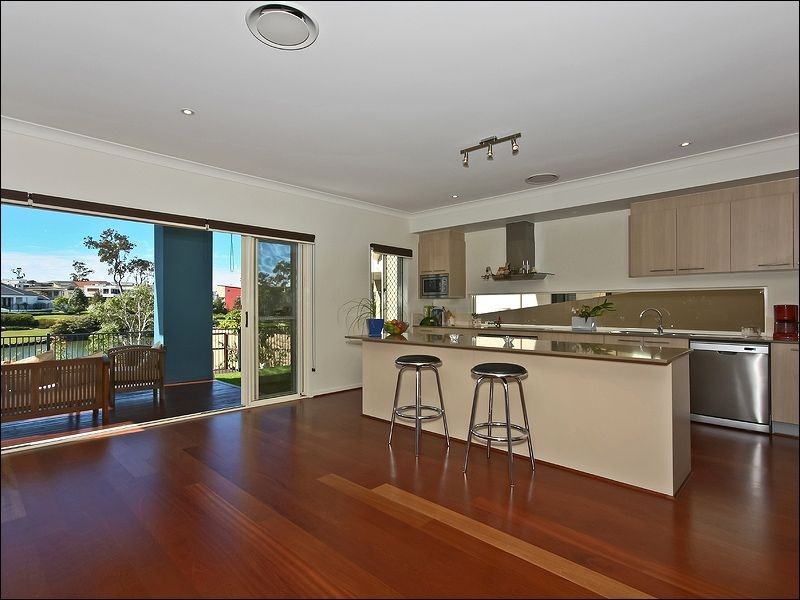 26 Bayswater Avenue, Varsity Lakes QLD 4227