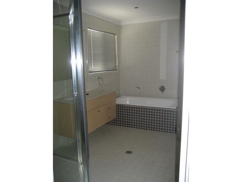 15 Royal Links Drive, Robina QLD 4226