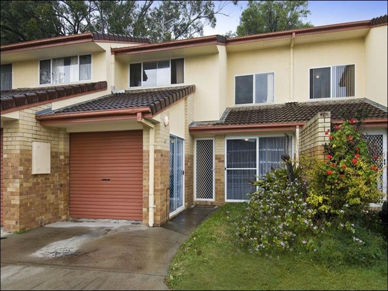 22/5 Greenlands Drive, Varsity Lakes QLD 4227