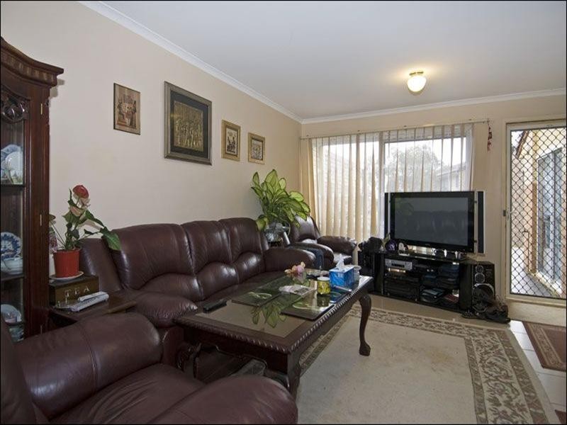 22/5 Greenlands Drive, Varsity Lakes QLD 4227