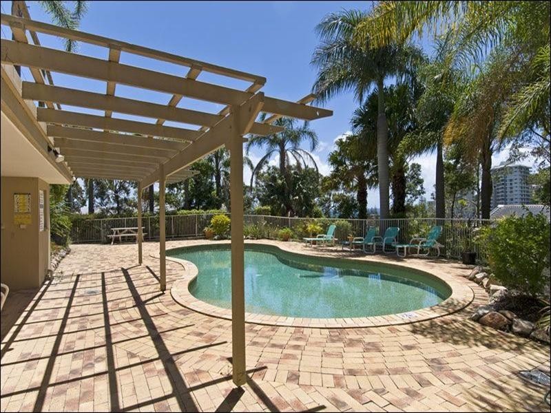 12/14 Brake Street, Burleigh Heads QLD 4220