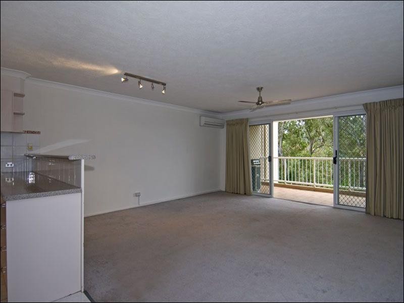 12/14 Brake Street, Burleigh Heads QLD 4220