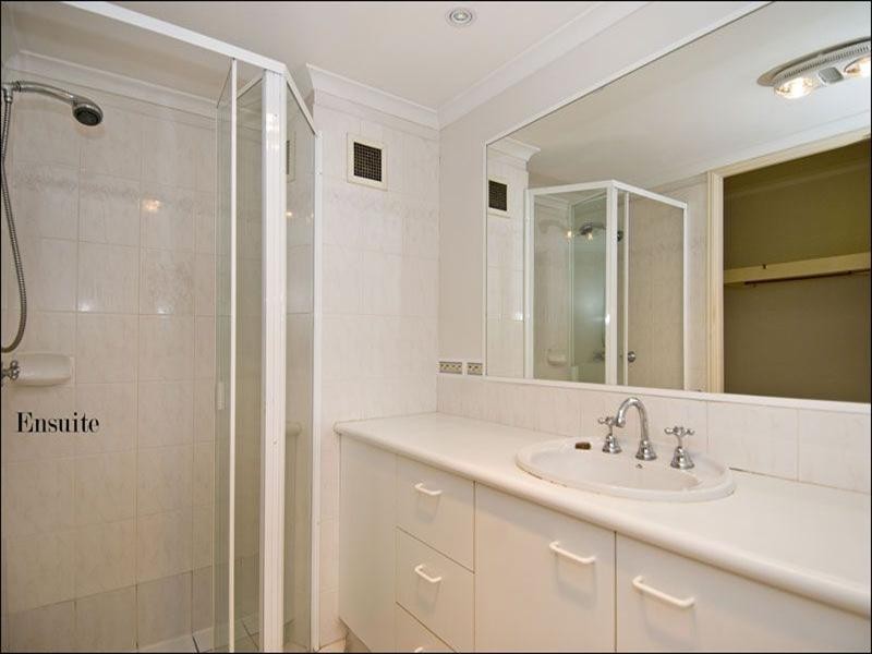 12/14 Brake Street, Burleigh Heads QLD 4220