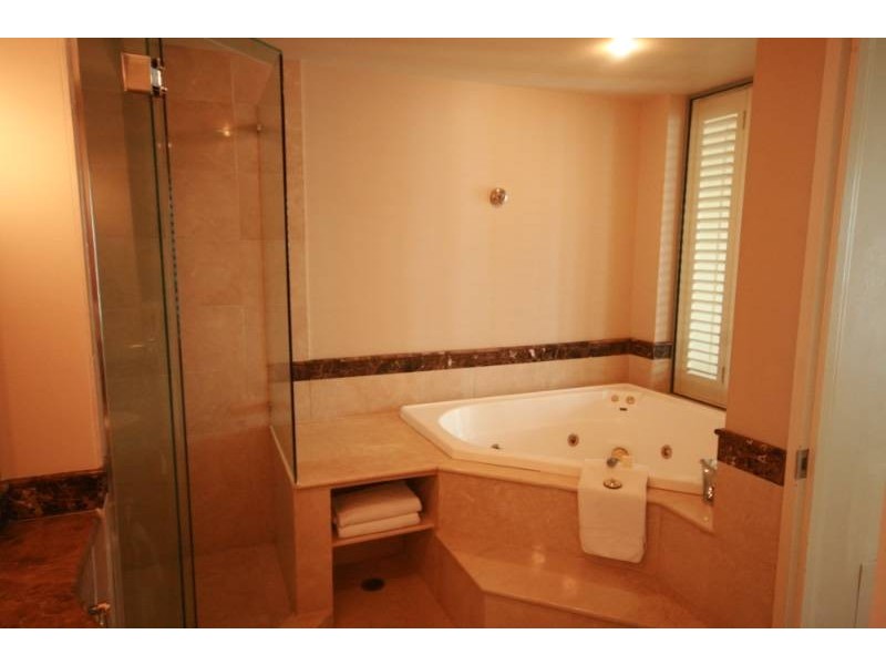 2103/25 Laycock Street, Surfers Paradise QLD 4217