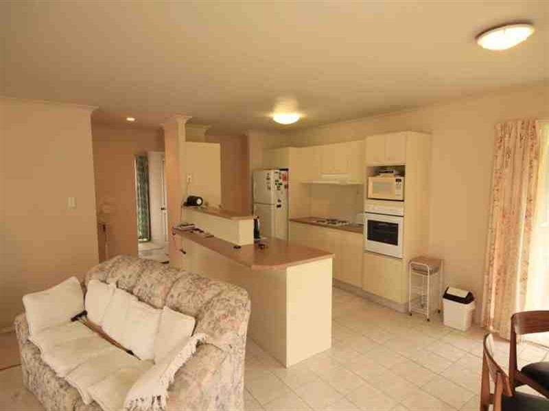 37 Swanton Drive, Mudgeeraba QLD 4213