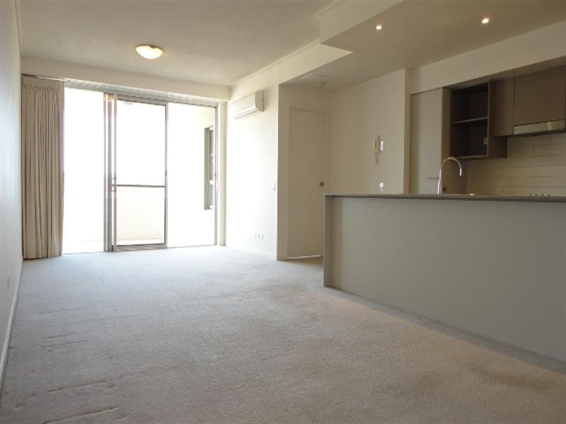 10/510 Christine Avenue, Robina QLD 4226