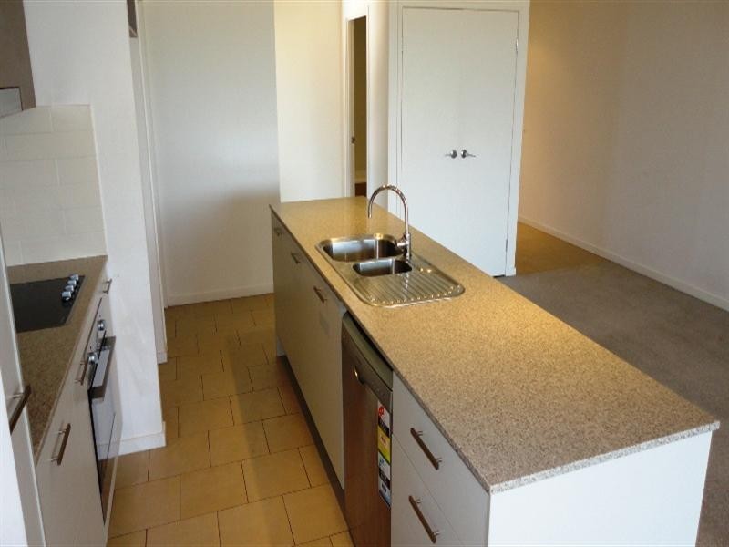 10/510 Christine Avenue, Robina QLD 4226