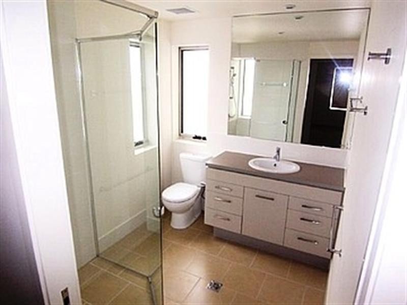 10/510 Christine Avenue, Robina QLD 4226