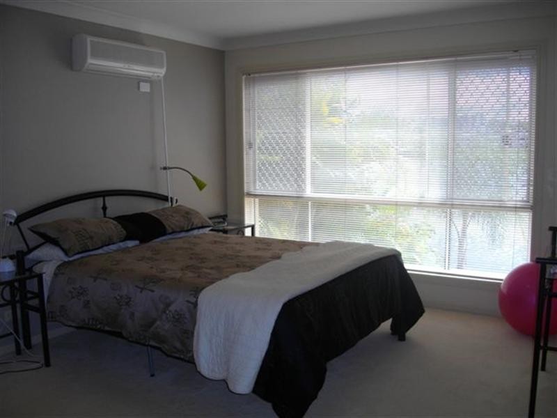 1 Cornell Court, Varsity Lakes QLD 4227