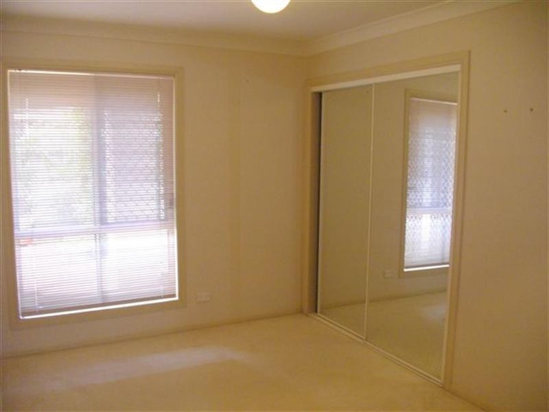 1 Cornell Court, Varsity Lakes QLD 4227