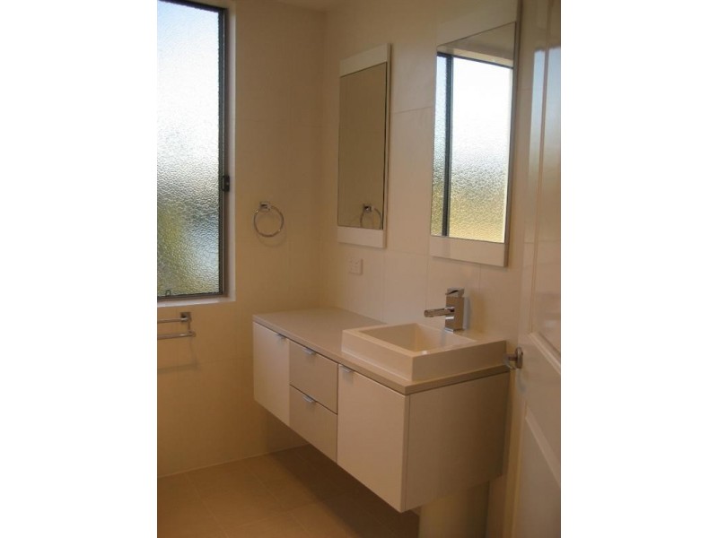 2/7 Saleya Drive, Varsity Lakes QLD 4227