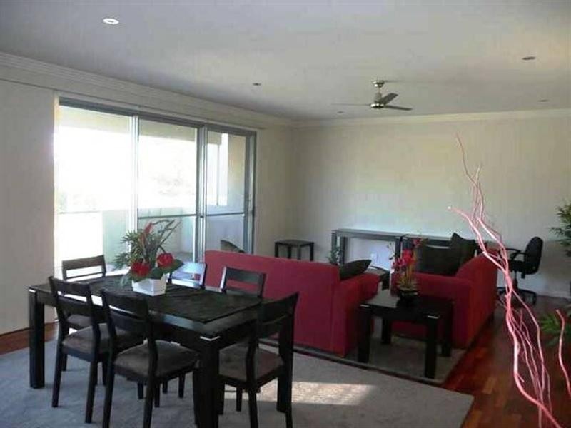 2/119 Bayswater Avenue, Varsity Lakes QLD 4227