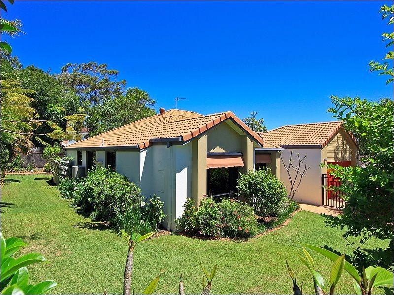 4 Balmain Street, Varsity Lakes QLD 4227