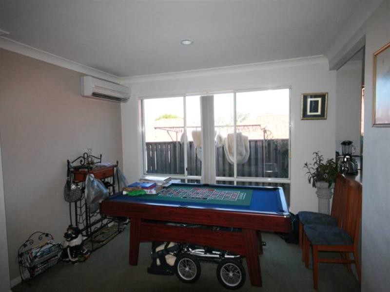 6 Elfin Street, Robina QLD 4226