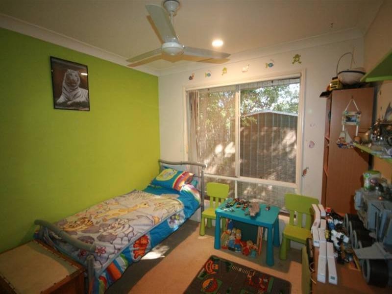 6 Elfin Street, Robina QLD 4226