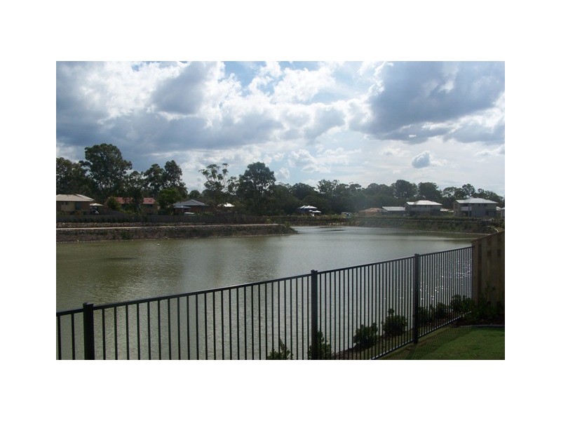 Varsity Lakes QLD 4227