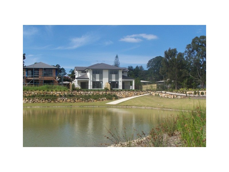 Varsity Lakes QLD 4227