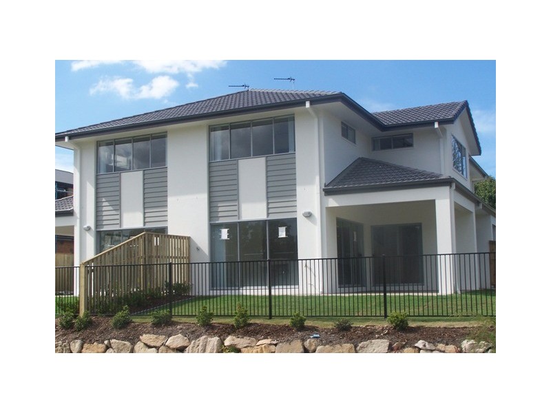 Varsity Lakes QLD 4227