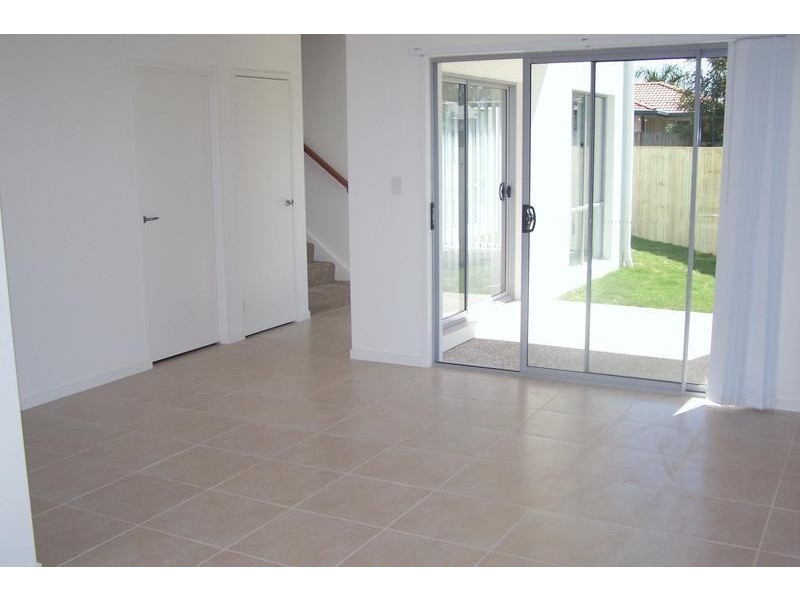 Varsity Lakes QLD 4227