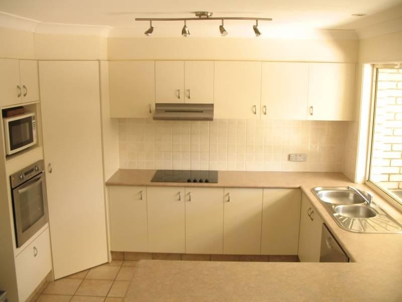 35 Merrilaine Crescent, Merrimac QLD 4226