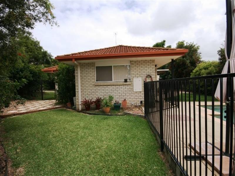 35 Merrilaine Crescent, Merrimac QLD 4226