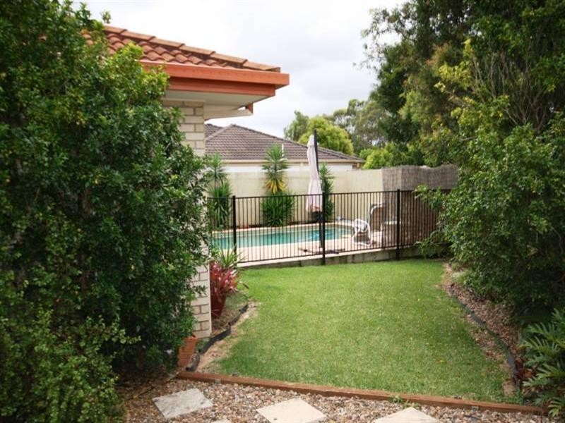 35 Merrilaine Crescent, Merrimac QLD 4226