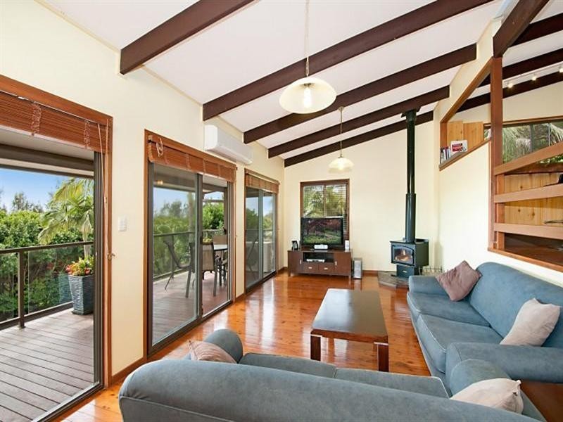 98 Plateau Crescent, Carrara QLD 4211