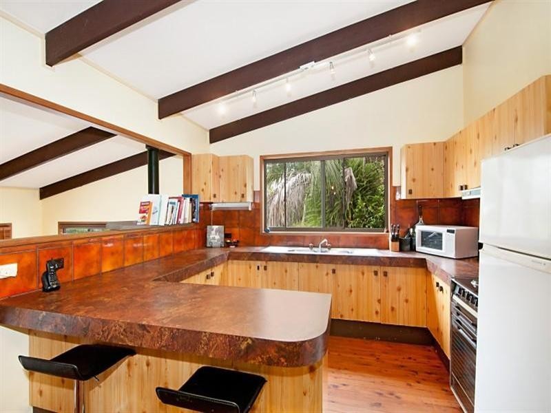 98 Plateau Crescent, Carrara QLD 4211