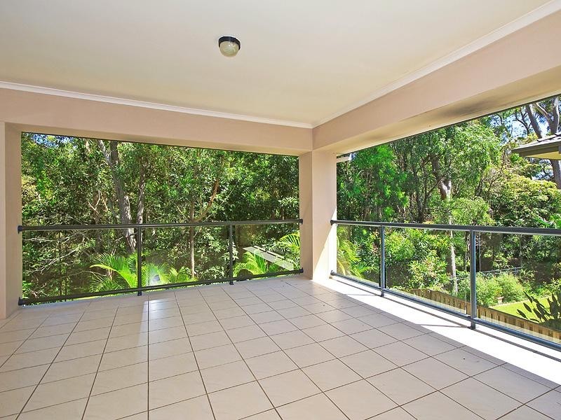 16 Northpoint Close, Robina QLD 4226