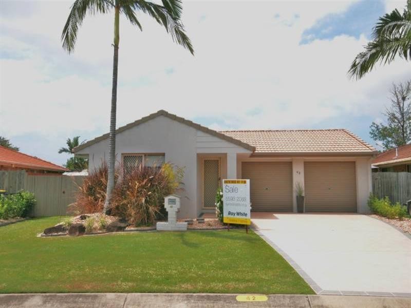 42 Southlake Drive, Varsity Lakes QLD 4227