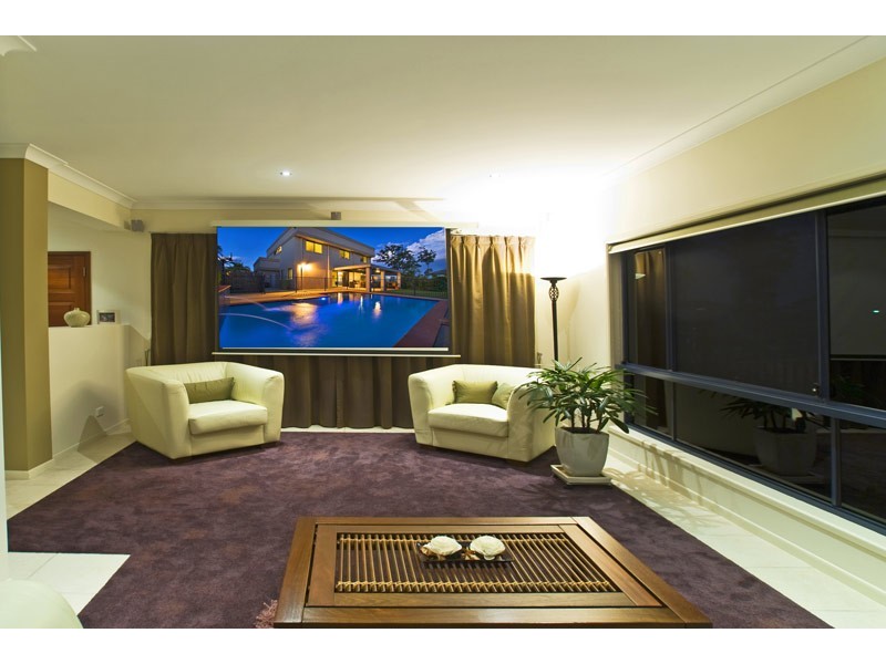 4 Majorca Crescent, Varsity Lakes QLD 4227