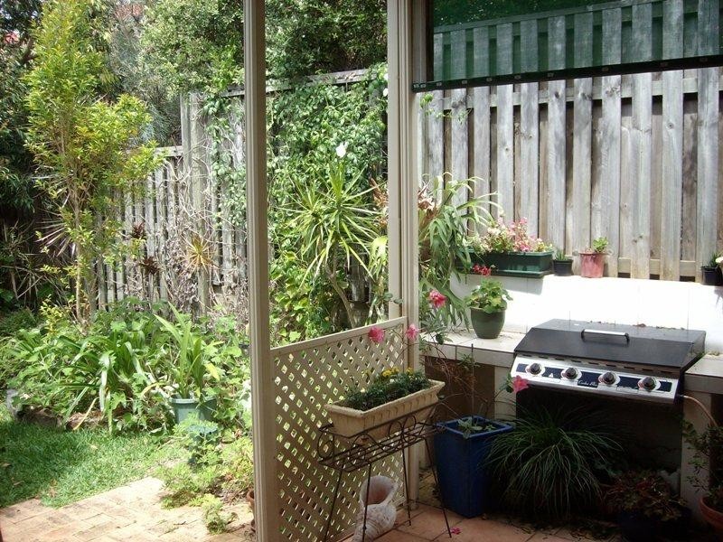 12 Windemere Crescent, Varsity Lakes QLD 4227